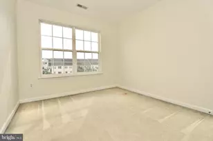 403 Wilmore Dr, Middletown, DE 19709 - Photo 2
