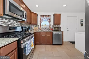 22 Cherry Rd, New Castle, DE 19720 - Photo 12