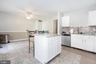 103 Cypress Dr, Newark, DE 19713 - Photo 4