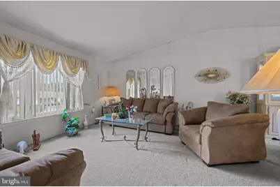317 Wooddale Ave, New Castle, DE 19720 - Photo 4