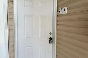 211 Highland Blvd, New Castle, DE 19720 - Photo 1