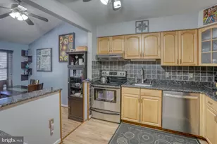 4 S Merriment Dr, Newark, DE 19702 - Photo 8
