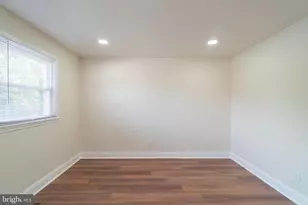 2104 Wildwood Dr, Wilmington, DE 19805 - Photo 32