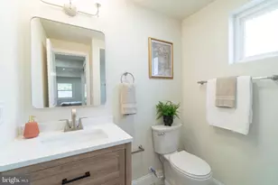 2104 Wildwood Dr, Wilmington, DE 19805 - Photo 24