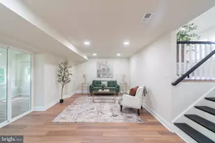2104 Wildwood Dr, Wilmington, DE 19805 - Photo 18