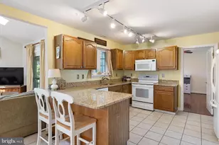 202 Lake Ozarks Dr, Bear, DE 19701 - Photo 4