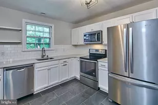 506 Foulkstone Rd, Wilmington, DE 19803 - Photo 2