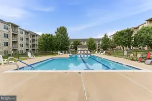 2000 Fountainview Cir, Newark, DE 19713 - Photo 4