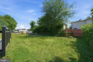 113 W Van Buren Ave, New Castle, DE 19720 - Photo 30