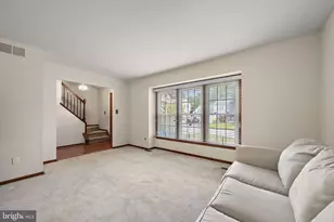 8 Signal Hill Dr, Hockessin, DE 19707 - Photo 8