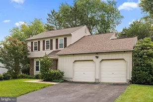 8 Signal Hill Dr, Hockessin, DE 19707 - Photo 2