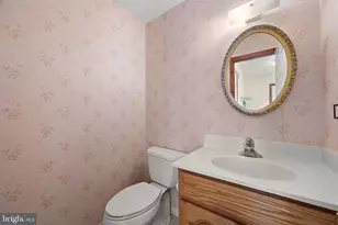 8 Signal Hill Dr, Hockessin, DE 19707 - Photo 22