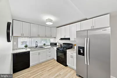 48 Oakmont Drive, New Castle, DE 19720 - Photo 8