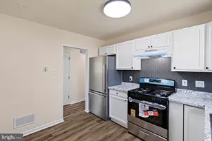16 Ivy Ln, New Castle, DE 19720 - Photo 6