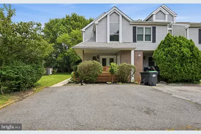 36 Ashley Drive, New Castle, DE 19720 - Photo 1