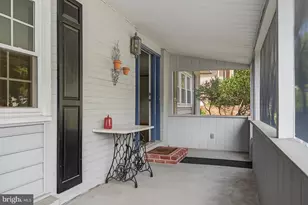124 Chapel Hill Dr, Newark, DE 19711 - Photo 2