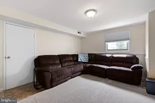 2433 Owen Dr, Wilmington, DE 19808 - Photo 20