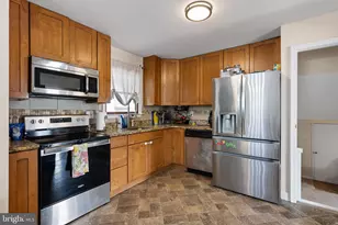 2433 Owen Dr, Wilmington, DE 19808 - Photo 16