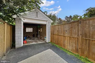 2128 Gilles St, Wilmington, DE 19805 - Photo 20