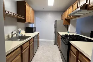 1104 Waters Edge Dr, Newark, DE 19702 - Photo 4