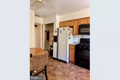 711 Appletree Court, Claymont, DE 19703 - Photo 6