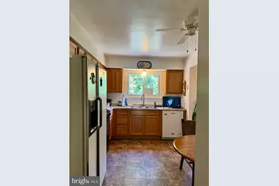 711 Appletree Court, Claymont, DE 19703 - Photo 8