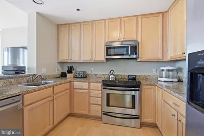 105 Christina Landing Drive #405, Wilmington, DE 19801 - Photo 22