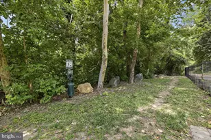 1704 N Park Dr, Wilmington, DE 19806 - Photo 34
