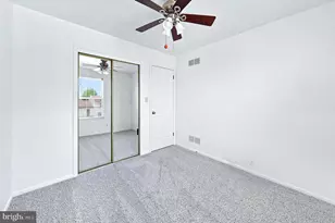 24 W Country Ln, Newark, DE 19702 - Photo 20