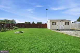 24 W Country Ln, Newark, DE 19702 - Photo 40