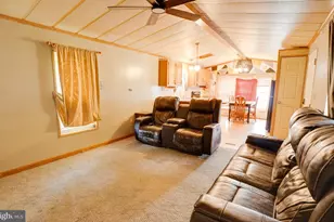 6 Milkweed Ct, Newark, DE 19713 - Photo 8