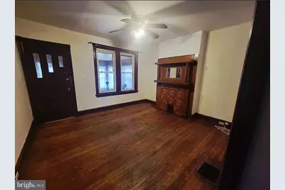 110 E 24th Street, Wilmington, DE 19802 - Photo 2