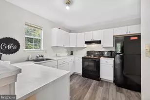 261 Mansion Pkwy, New Castle, DE 19720 - Photo 8
