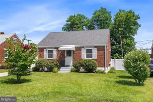 129 Stanley Ln, New Castle, DE 19720 - Photo 1