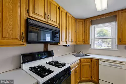 302 S Clifton Avenue, Wilmington, DE 19805 - Photo 4