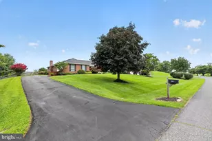 302 Detjen Dr, Hockessin, DE 19707 - Photo 4