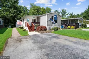110 W Tulip Ct, Newark, DE 19713 - Photo 2