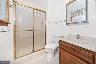 2717 Point Breeze Dr, Wilmington, DE 19810 - Photo 10