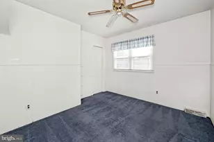 2717 Point Breeze Dr, Wilmington, DE 19810 - Photo 12