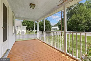 2061 Pleasant Valley Rd, Newark, DE 19702 - Photo 6