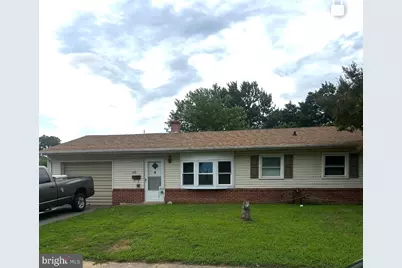 82 Holden Drive, New Castle, DE 19720 - Photo 1