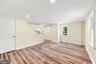 28 E Main St, Newark, DE 19702 - Photo 4