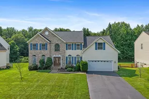 27 Whirlaway Dr, Bear, DE 19701 - Photo 2