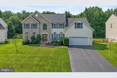 27 Whirlaway Drive, Bear, DE 19701 - Photo 1