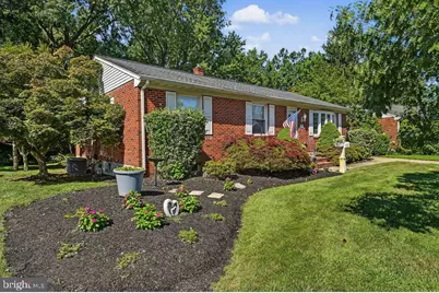 135 Casimir Drive, New Castle, DE 19720 - Photo 2