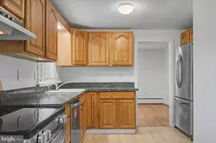319 Cleveland Ave, Wilmington, DE 19803 - Photo 2