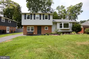 48 E Cherokee Dr, Newark, DE 19713 - Photo 1