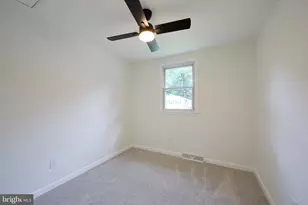 48 E Cherokee Dr, Newark, DE 19713 - Photo 16