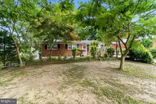 23 Winnwood Rd, Newark, DE 19711 - Photo 1