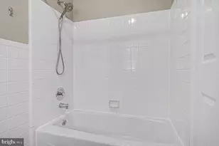 8 Lombardy Dr, Wilmington, DE 19803 - Photo 32